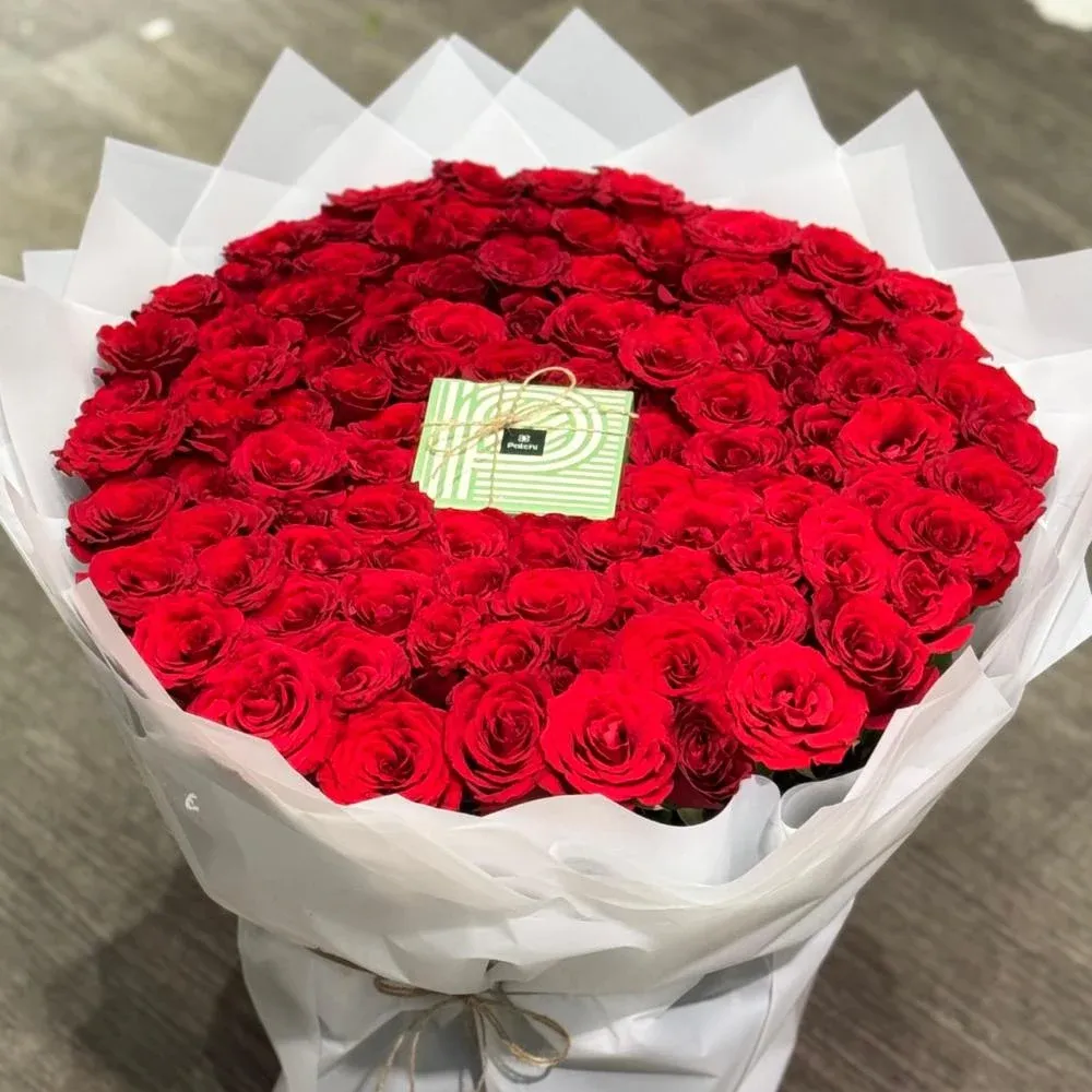 تنسيق غرفة عرسان فاخرة بالرياض — تنسيق غرفة عرسان فاخرة بالرياض: الإضاءة قبل الورد